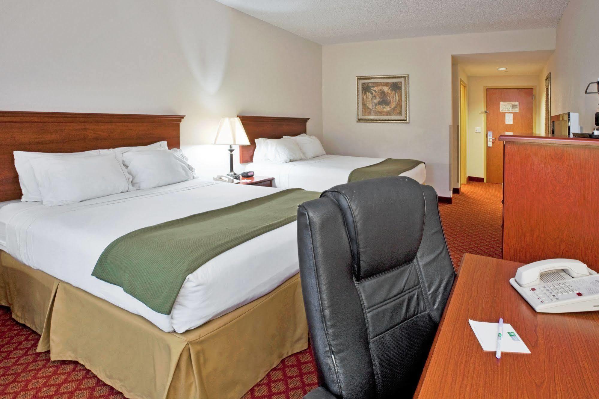 Holiday Inn Express Silver Springs - Ocala By Ihg Extérieur photo